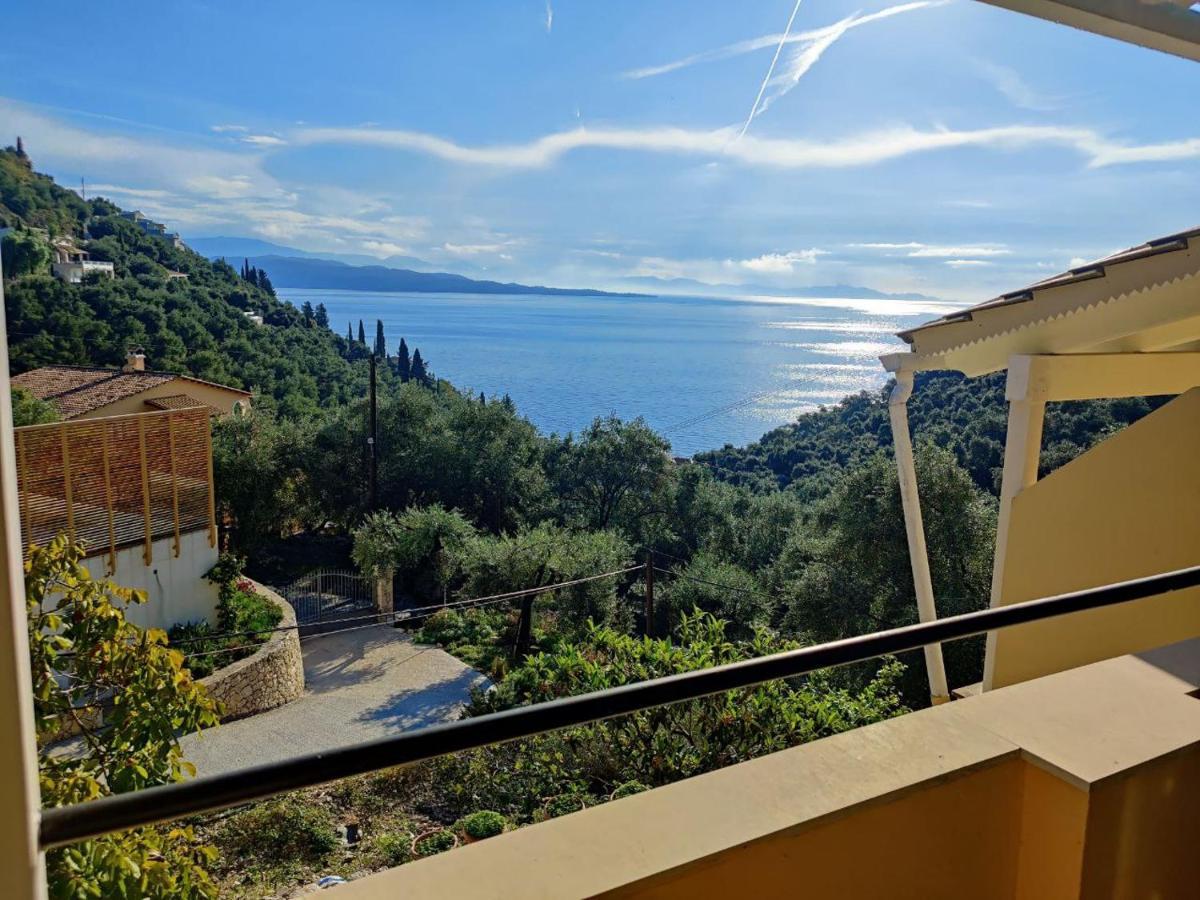 Kaminaki Seaview Apartments Katavolos Экстерьер фото