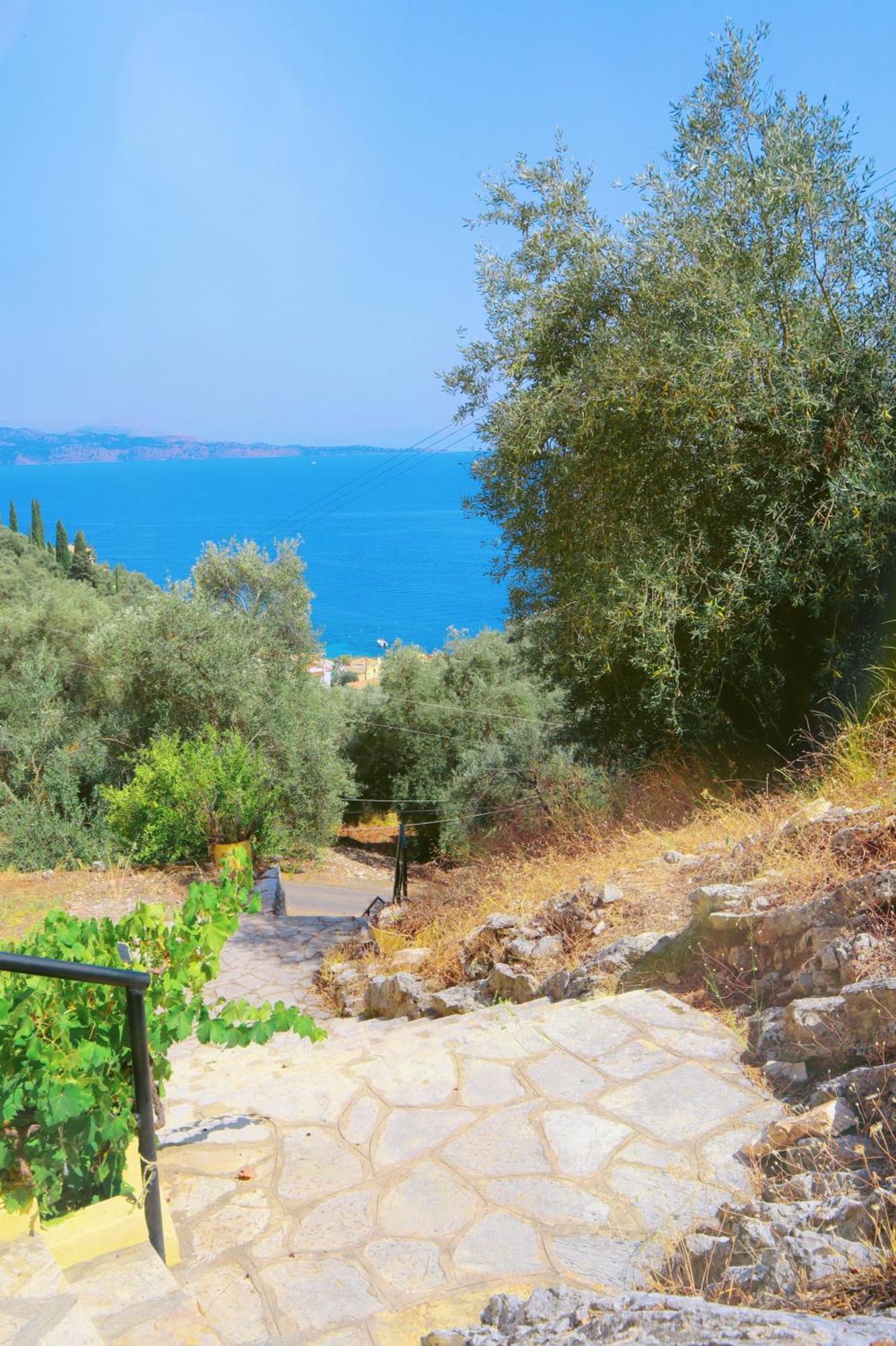 Kaminaki Seaview Apartments Katavolos Экстерьер фото